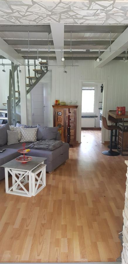 Gemuetliches Ferienhaus In Seenaehe Sewekow ภายนอก รูปภาพ